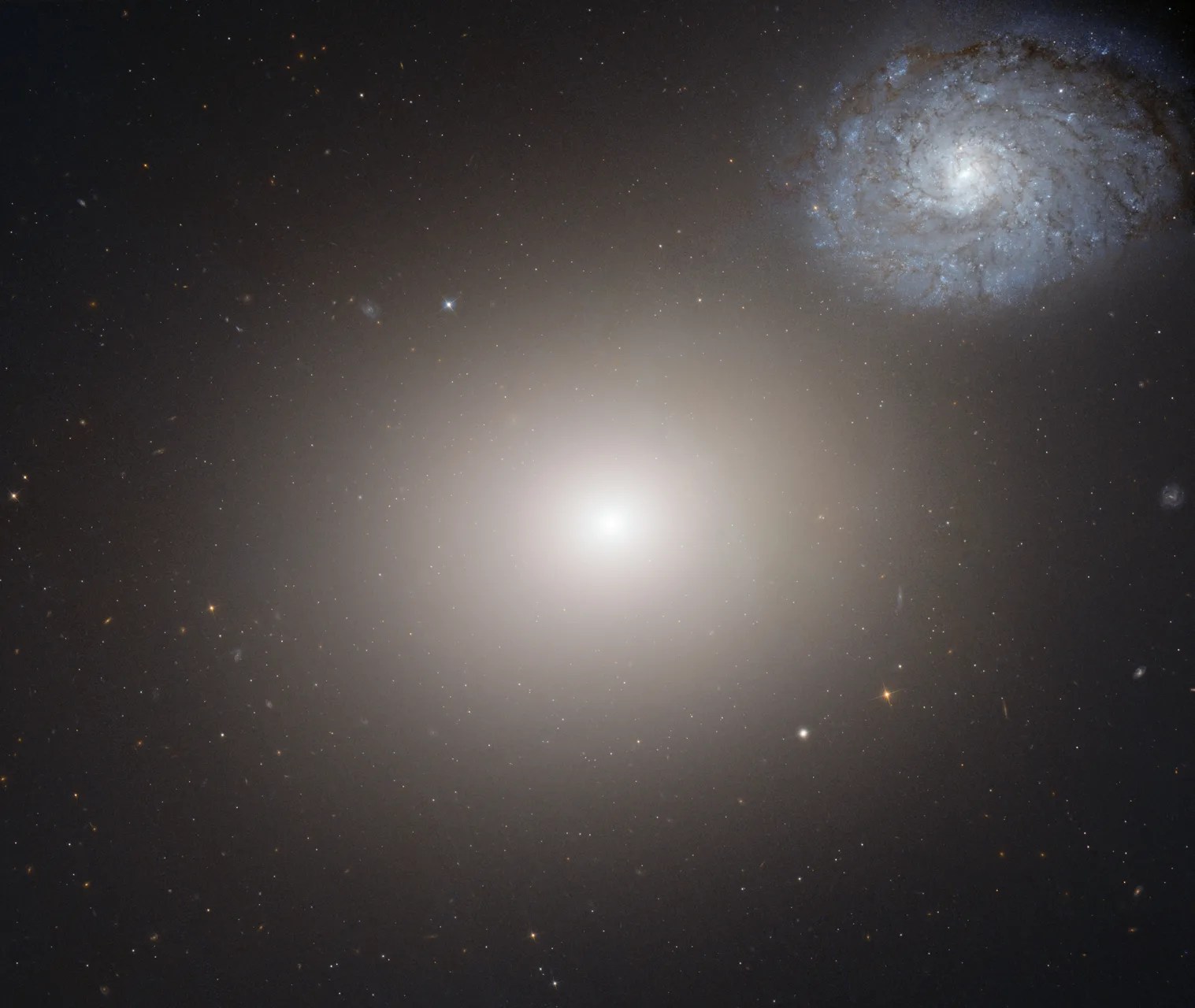 galaxy pair Arp 116