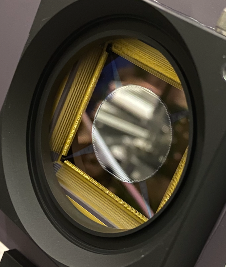 Revolutionary Space Technology: Deformable Mirrors for Accurate Earth Twin Imaging